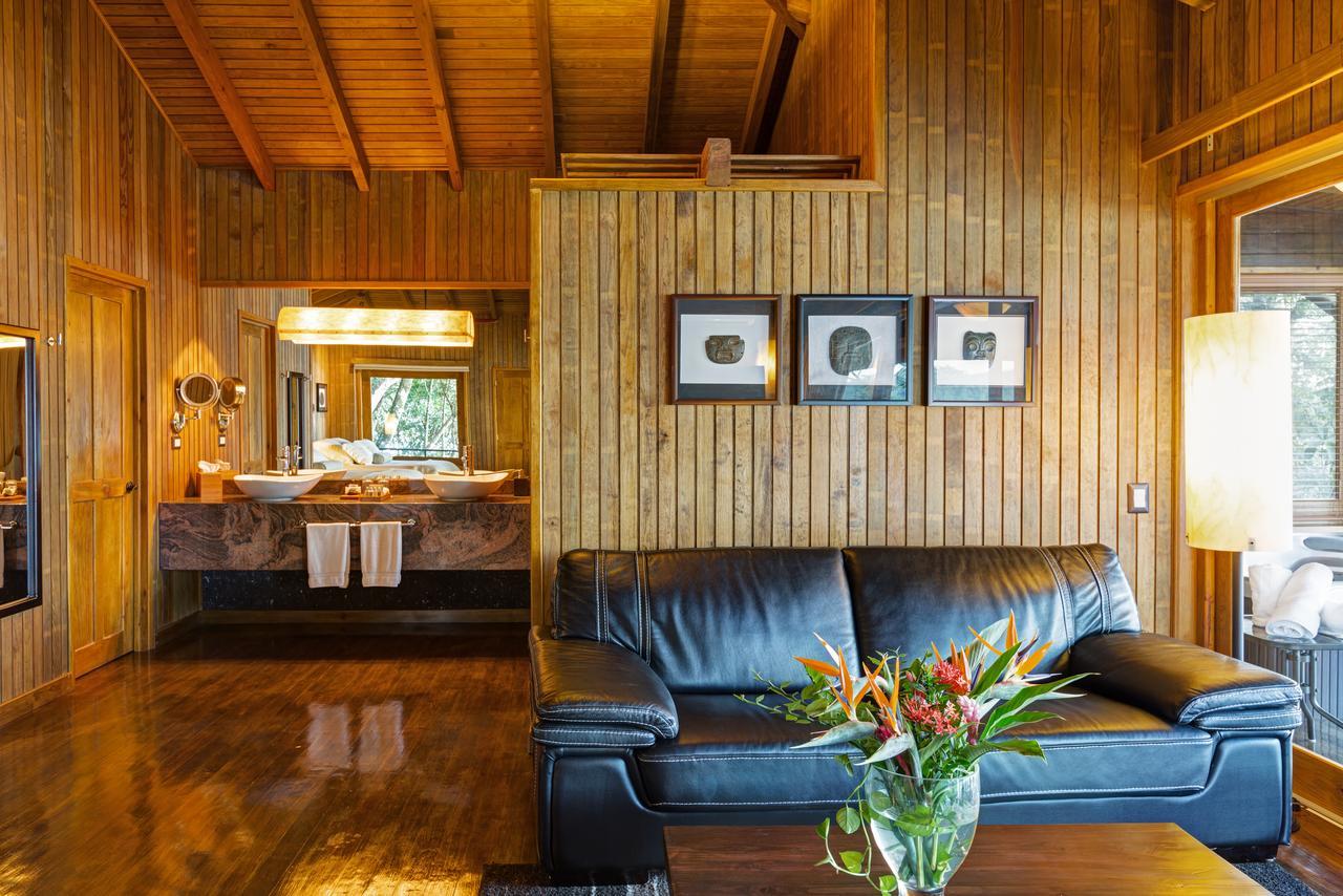 Las Lagunas Boutique Hotel Flores Extérieur photo