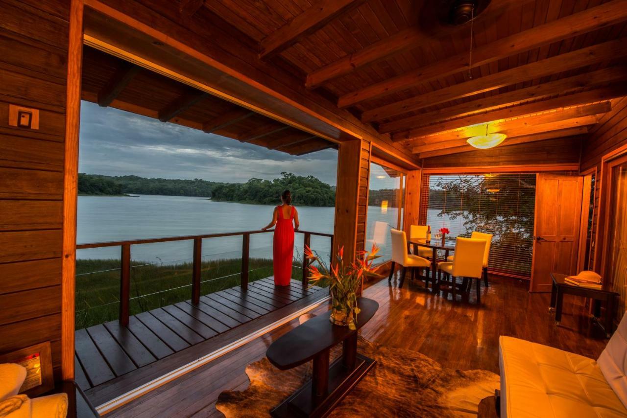 Las Lagunas Boutique Hotel Flores Extérieur photo